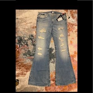 True Religion jeans size 31.. never worn